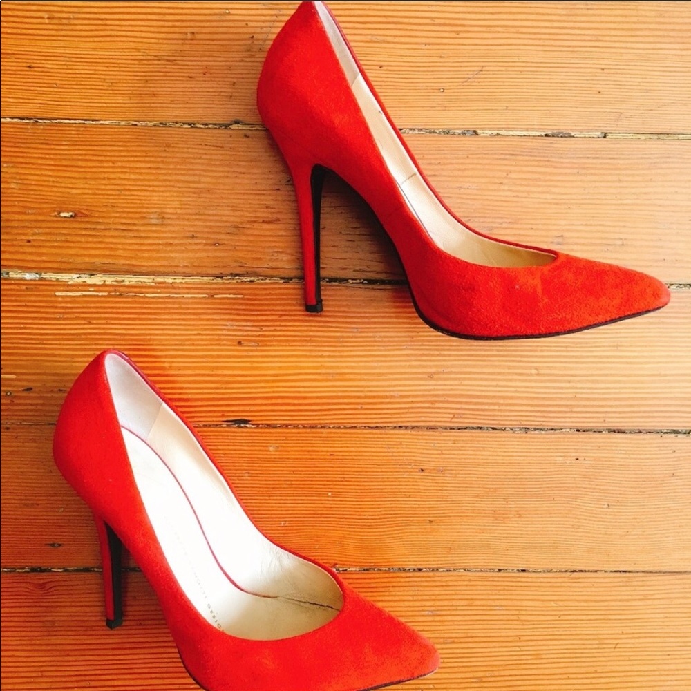 💯AUTH GIUSEPPE ZANOTTI POPPY RED SUEDE PUMPS 7 37